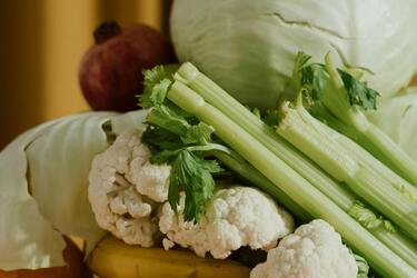 Включення необхідних харчових інгредієнтів до раціону