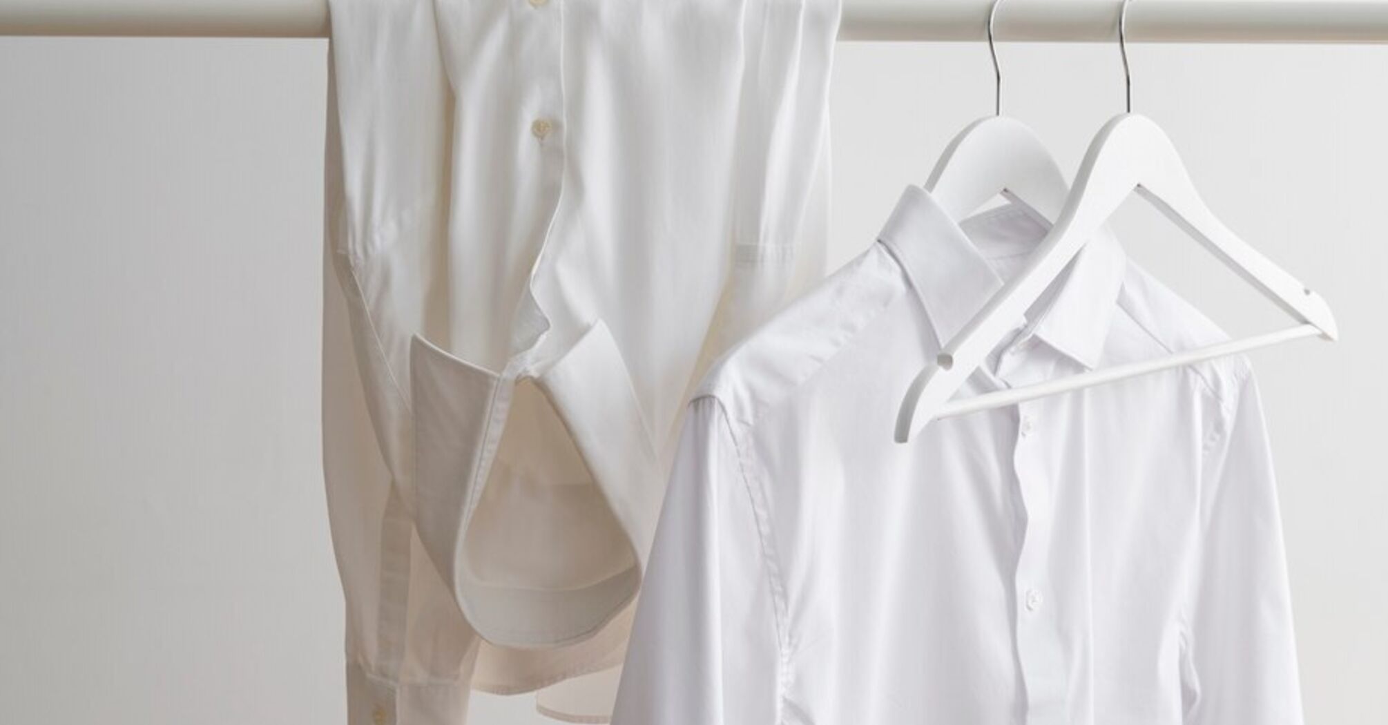 Больше не тратьте средства на отбеливатель: вернуть белизну одежде помогут копеечные средства