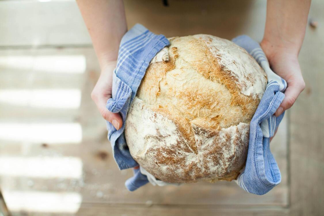 3 дії, яких слід уникати з хлібом: народні вірування та наслідки
