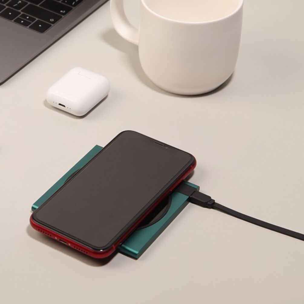 Беспроводная или проводная зарядка: что лучше выбрать для своего гаджета