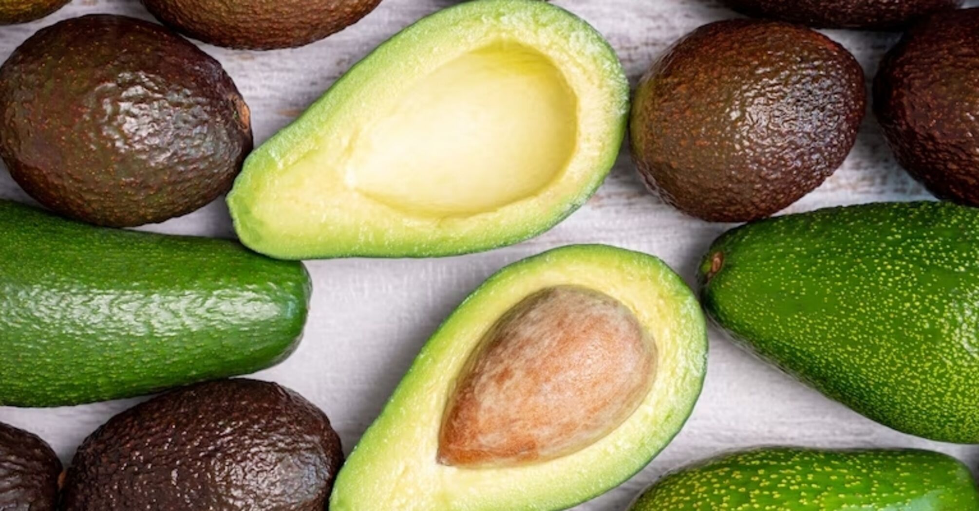 Як пришвидшити дозрівання зеленого авокадо: дієвий лайфхак