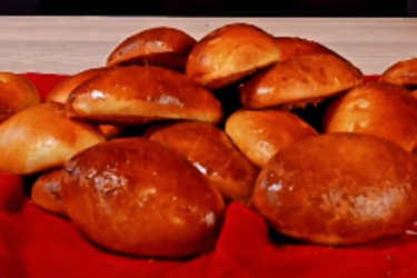 Ідеальне тісто для домашніх пиріжків: швидкий рецепт