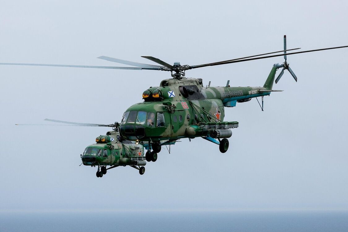 У російській Самарі невідомі спалили гелікоптер Мі-8 вартістю до 15 мільйонів доларів (відео)