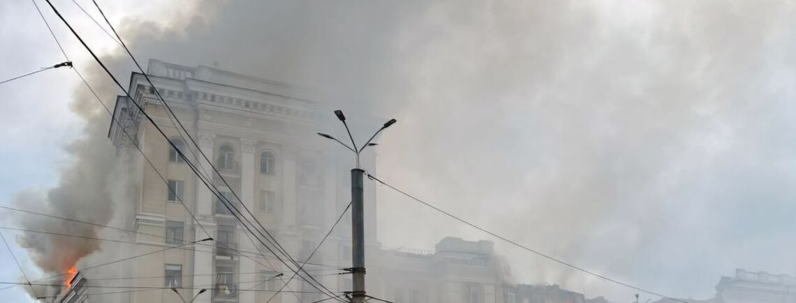 росія завдала ракетного удару по Дніпру: відомо про влучання в п'ятиповерхівку, є загиблі та постраждалі