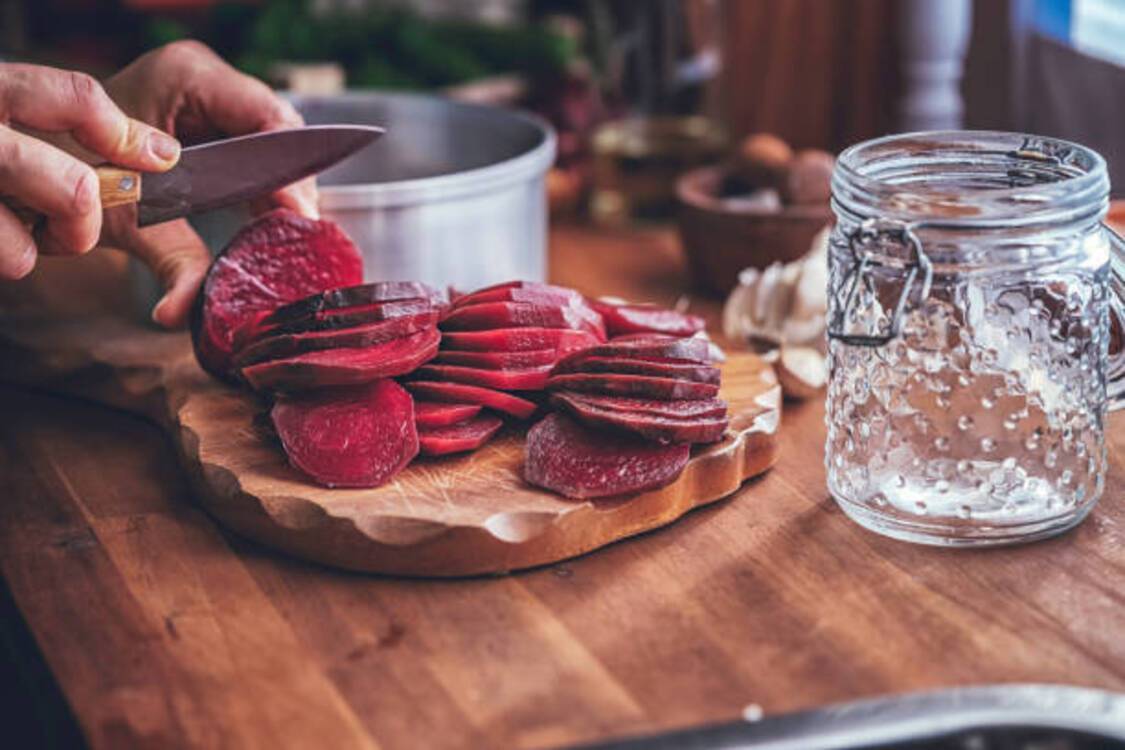 How to grate beets so that your hands do not get dirty: 5 useful tips