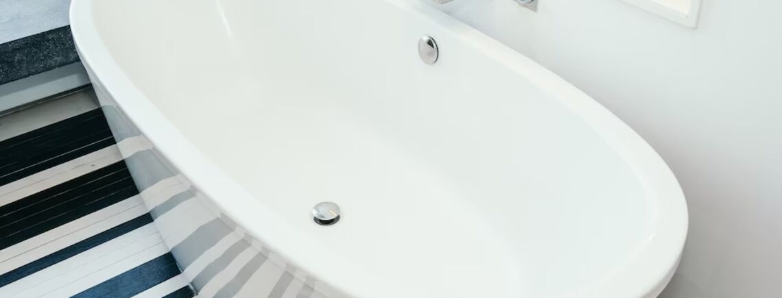 Допоможе відбілити навіть саму безнадійну ванну: ефективний лайфхак