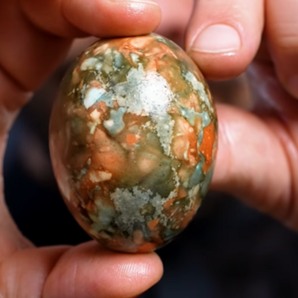 Фарбую яйця на Великдень: рецепт мармурових