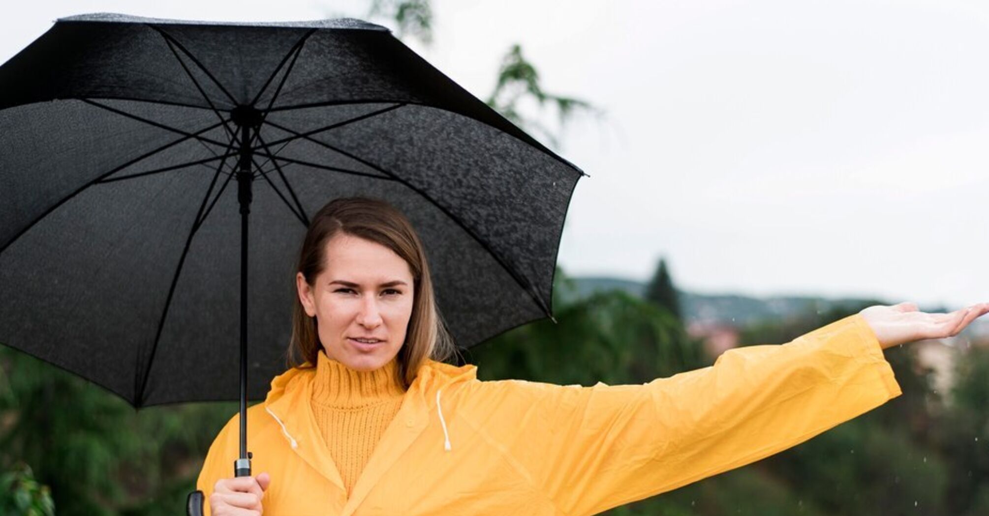 Чому, згідно з народними прикметами, заборонено сушити парасольку в домі відкритою