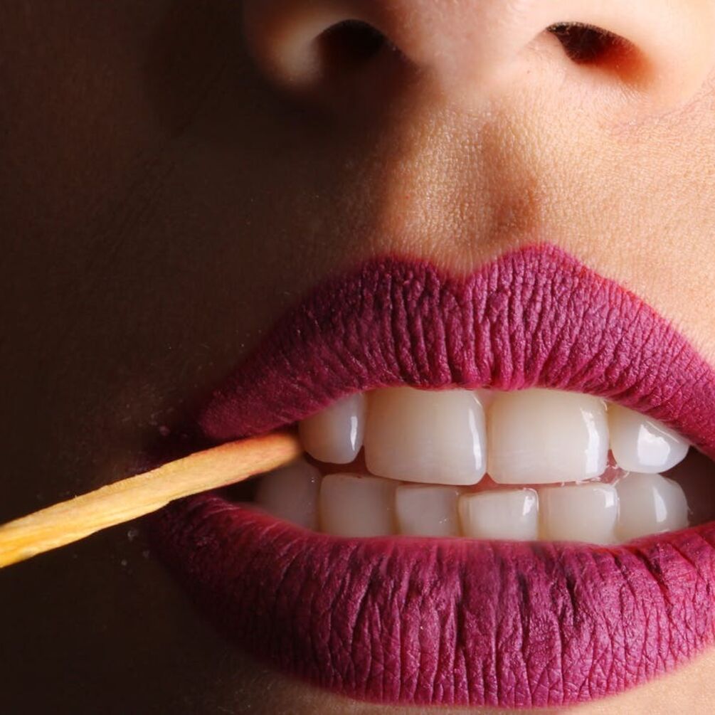 Ваши губы будут пухленькими без филеров: уловки макияжа (видео)
