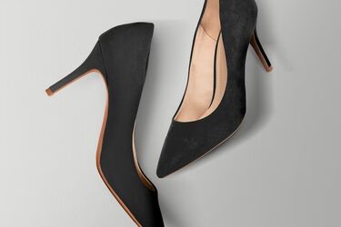 How to quickly wear new and tight shoes: proven life hacks