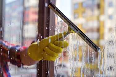 What to wash the windows with before Easter so that they are perfectly clean