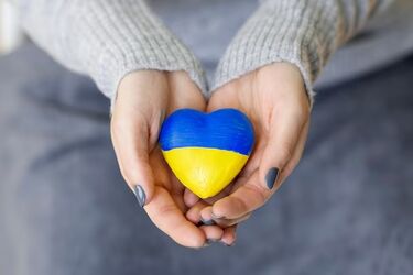 Названы пять благозвучных украинских слов, которые несправедливо редко употребляют в разговоре