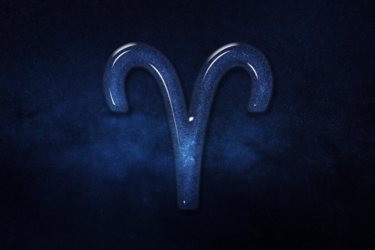 Цей знак зодіаку чекає поганий кар'єрний розвиток і сімейні проблеми: гороскоп на 2024 рік