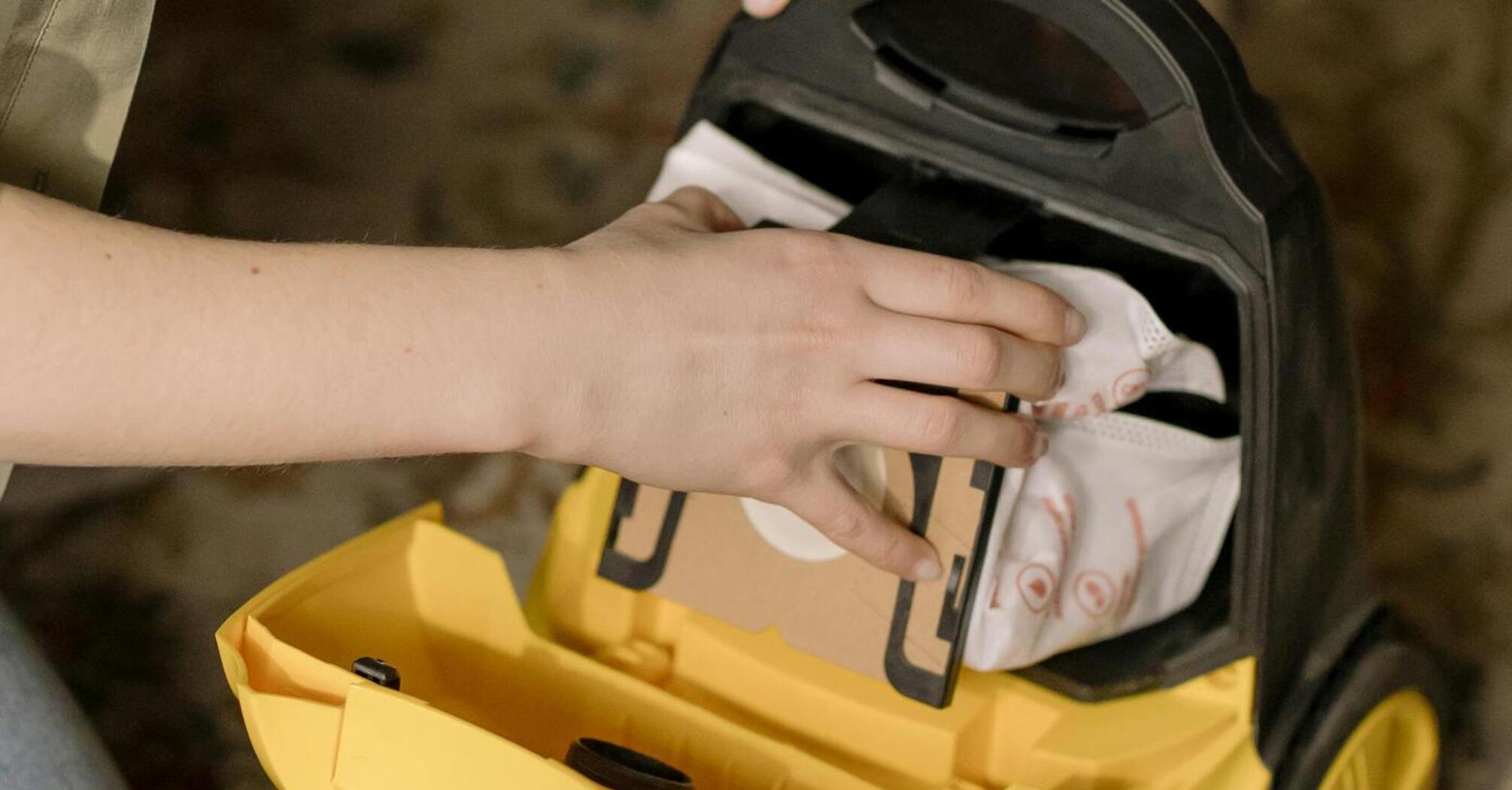 Comparison of bag and canister vacuum cleaners: which is better