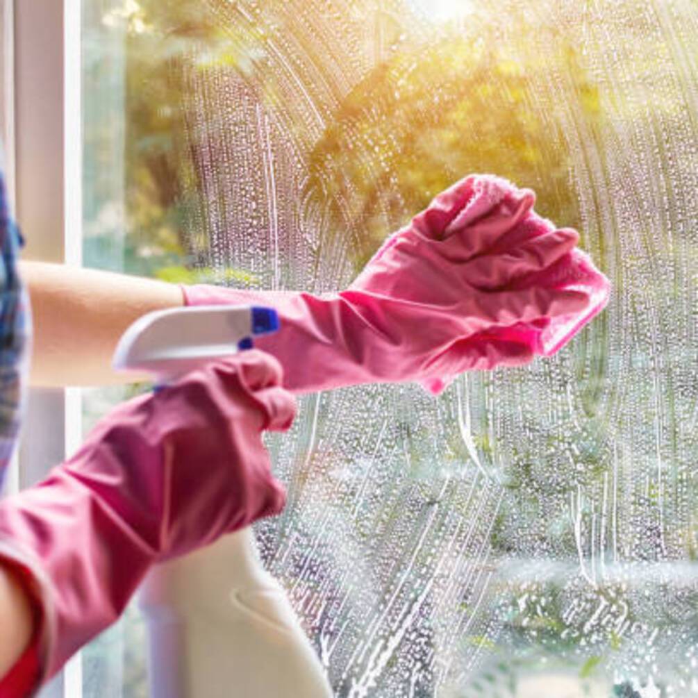 Як з легкістю очистити вікна: ефективні поради 
