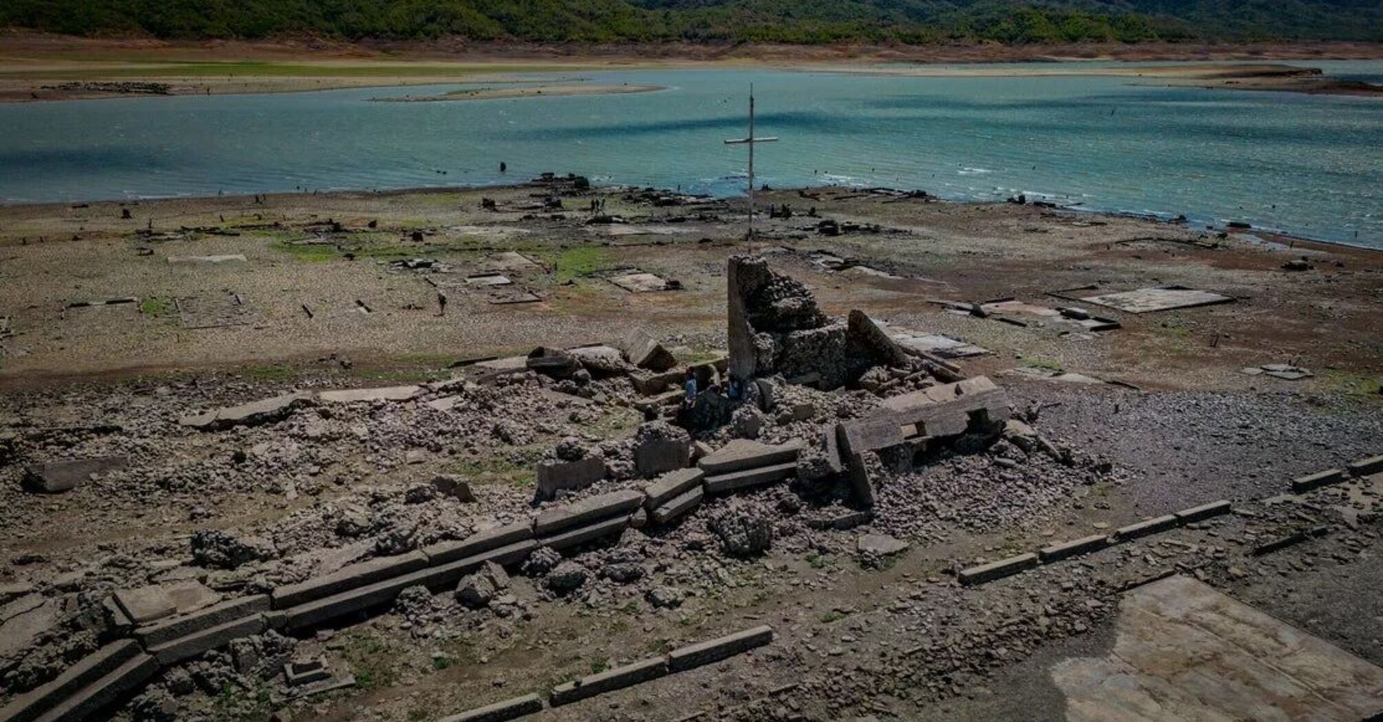 Посуха допомогла: на Філіппінах знайшли руїни стародавнього затопленого міста Пантабанган (фото)