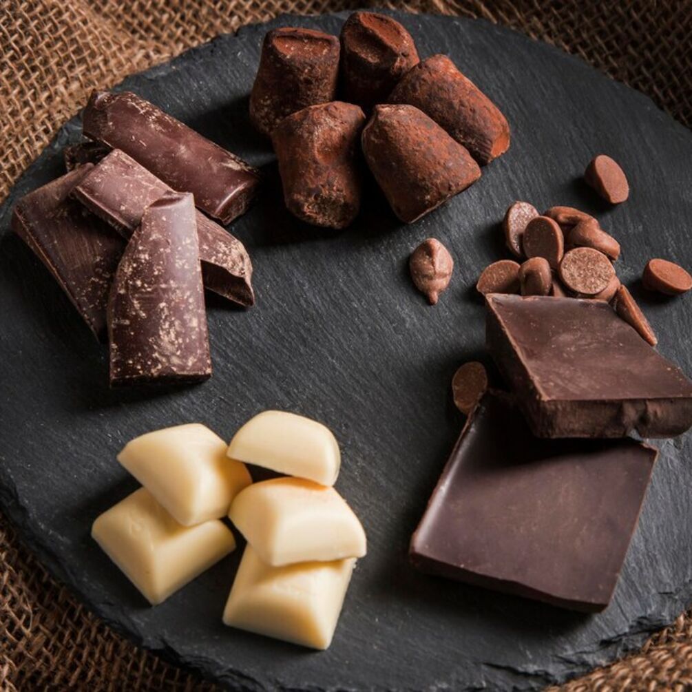 Білий наліт на шоколаді: чи безпечно це для споживання