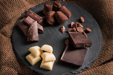 White coating on chocolate: is it safe to consume