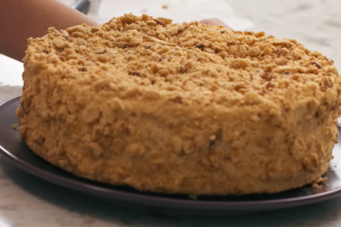 Вкуснейший торт 'Наполеон': рецепт с тонкостями приготовления