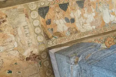 Як 'висяча колона' у храмі Вірабхадра тримається без опори: вчені відкрили таємницю (відео)