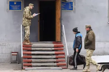 Новые стандарты мобилизации: какие заболевания глаз освобождают от службы