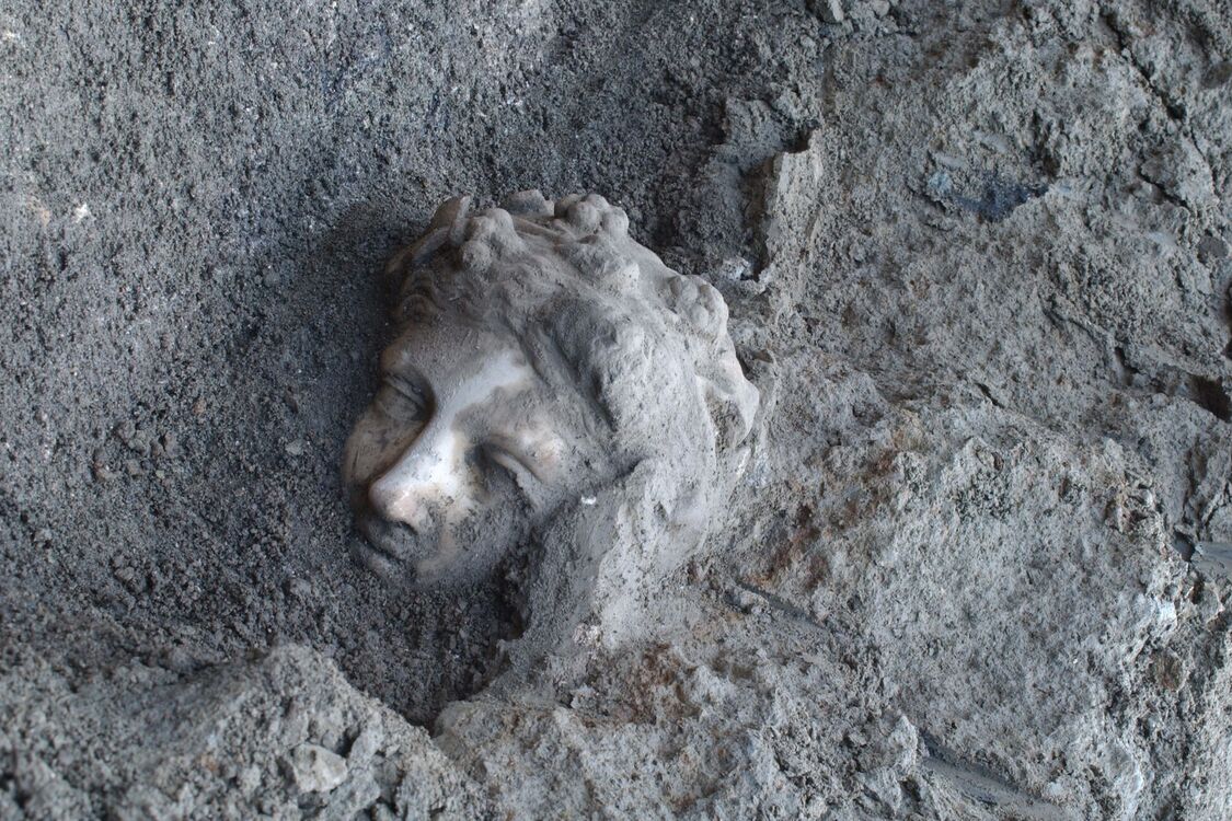 Археологи обнаружили место смерти первого римского императора (фото)