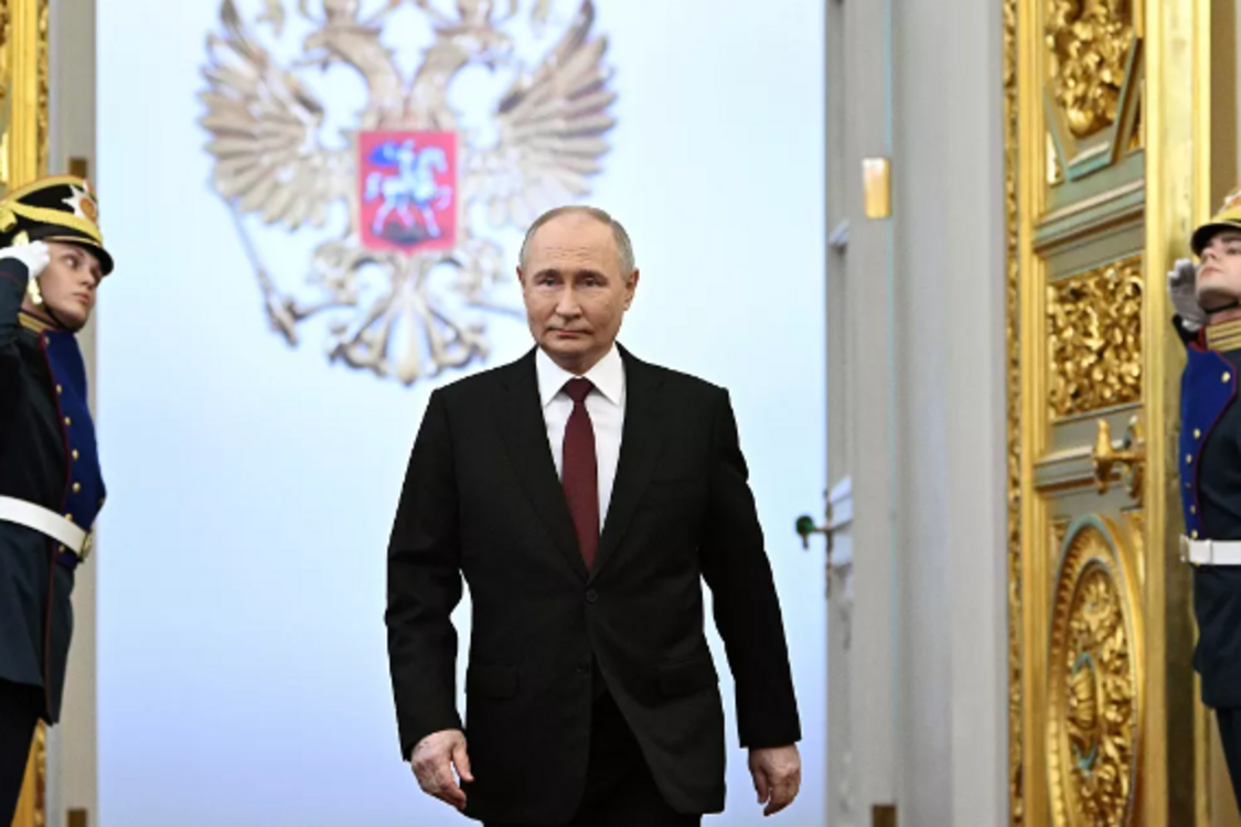 Путін планував в 2024 році очолити не тільки РФ, але Україна зламала його плани