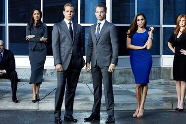 Підкорять з першої хвилини: три найкращі серіали про юристів