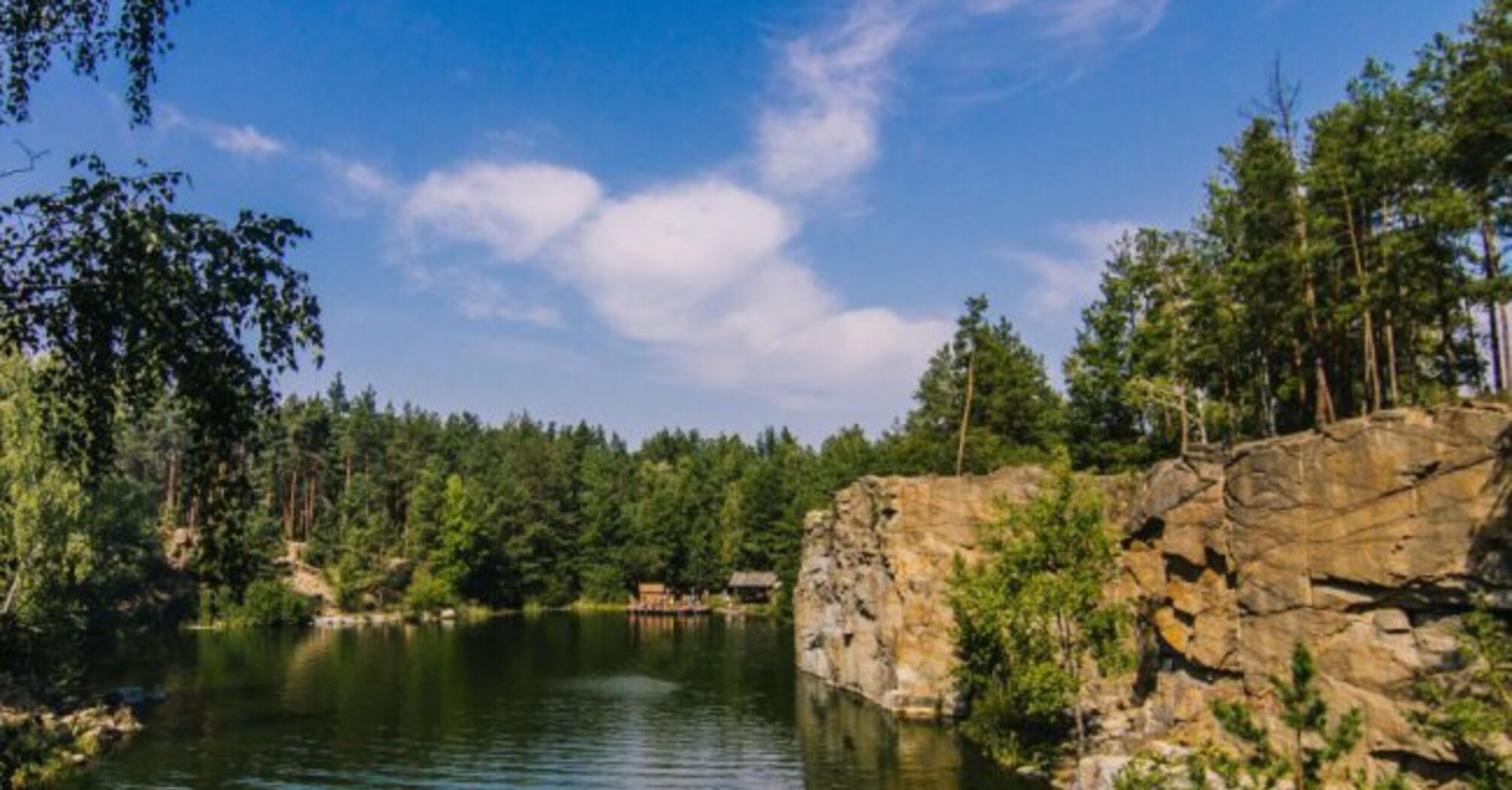 Где бюджетно отдохнуть в Украине во время войны? Локации у гор и воды, поражающие красотой