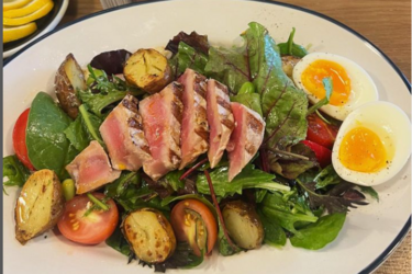 Ідеальний салат для сніданку, обіду і вечері