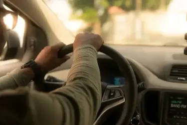 Чи потрібно повідомляти ТЦК про авто та чи штрафуватимуть за порушення: роз'яснення адвоката