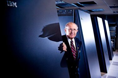 Украинец, без которого не было бы Apple: Любомир Романкив