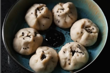 Мясні булочки на сковороді: швидкий рецепт смачної страви