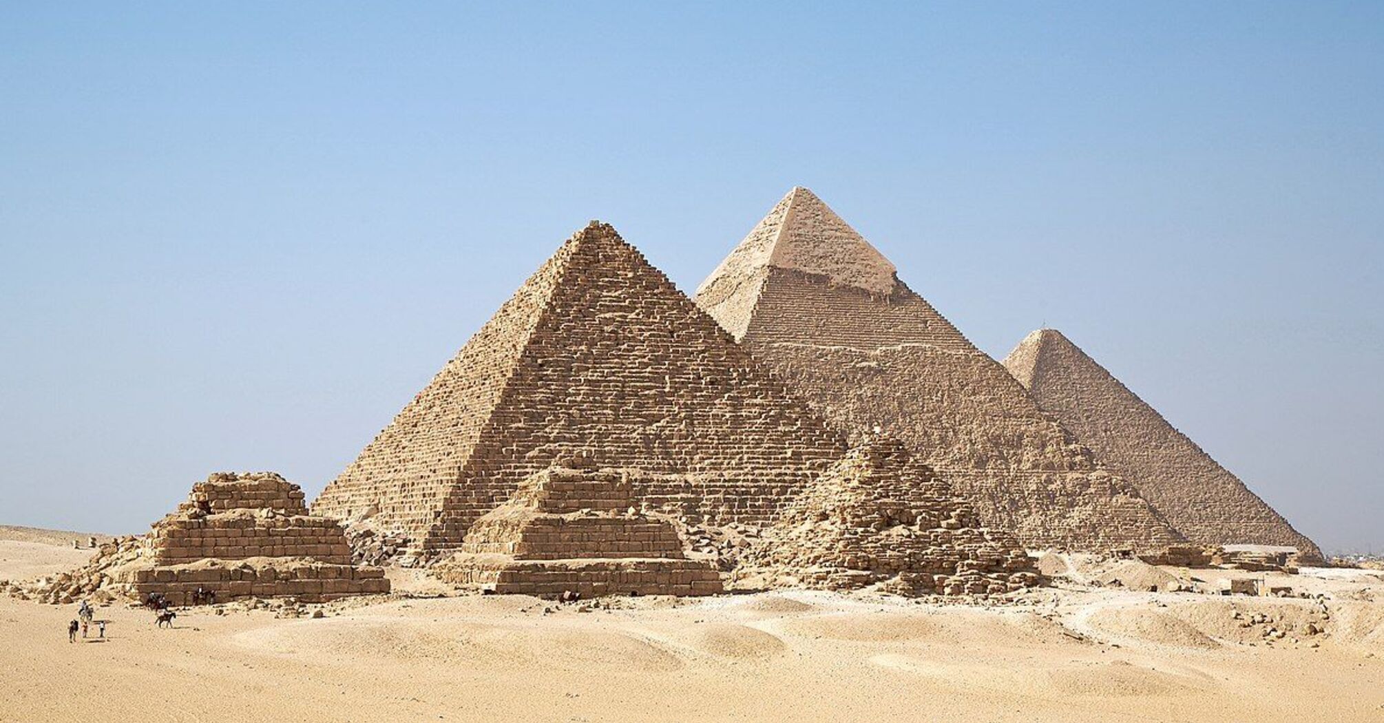 Суттєво відрізняється від традиційних уявлень: Тесла розшифрував загадки єгипетських пірамід