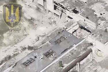 Бійці СБУ 'товстим БПЛА' накрили гніздо російських дроноводів (гаряче відео)