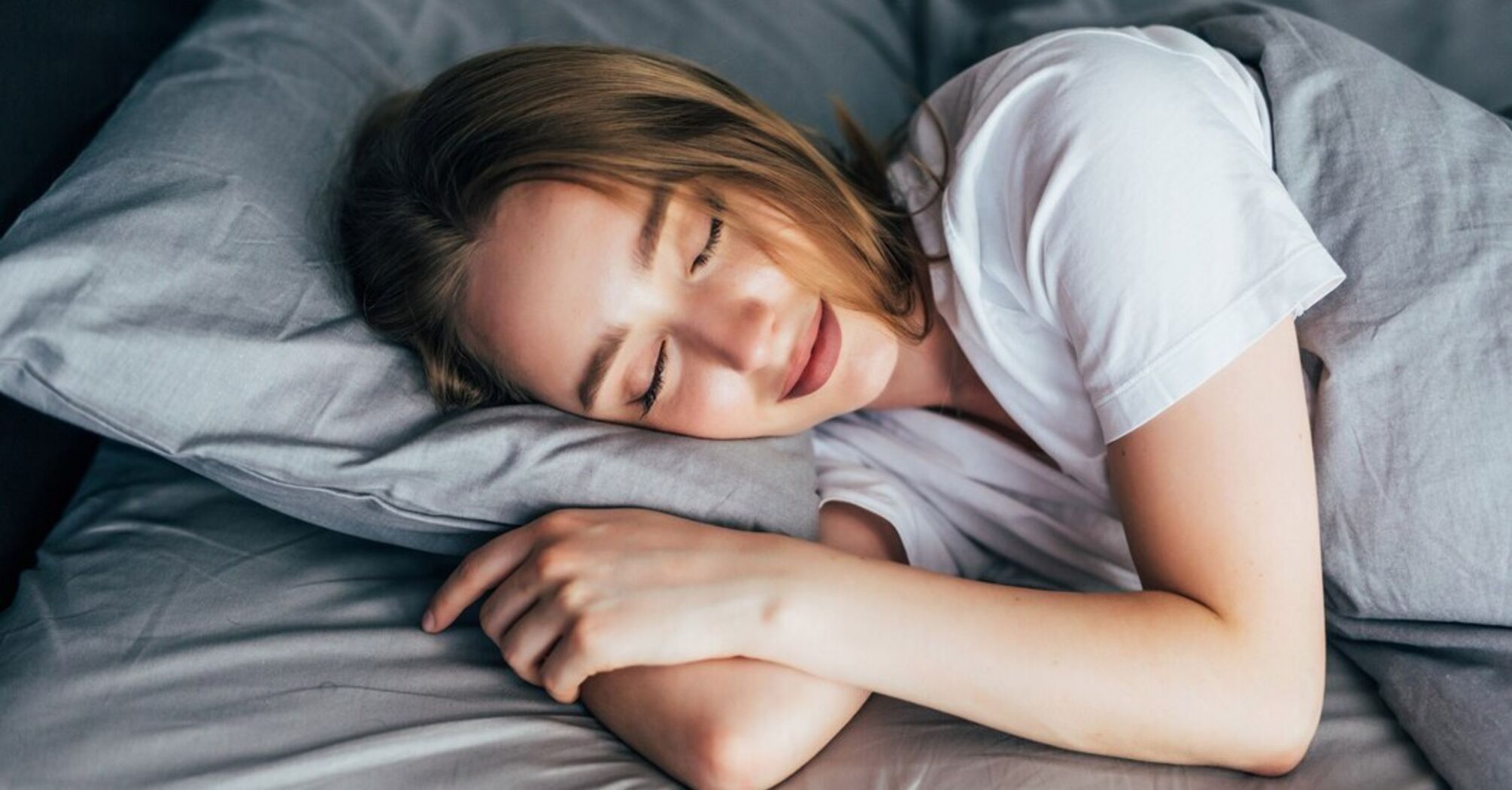 Як пережити спеку вночі: 12 лайфхаків для комфортного сну