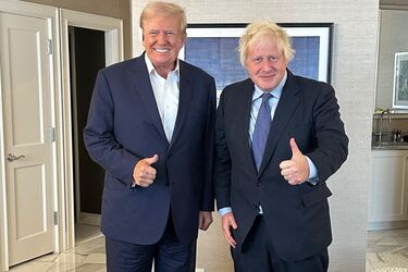 Джонсон убежден, что у Трама есть план