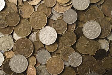 Чи можна заробити на старих радянських монетах: відповідь вас здивує