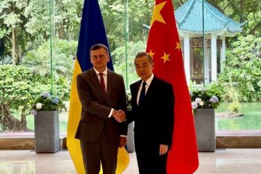 Роль Китаю у досягненні стійкого та справедливого миру