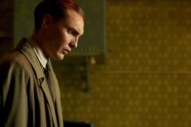 Держат в напряжении: какие три сериала стоит посмотреть