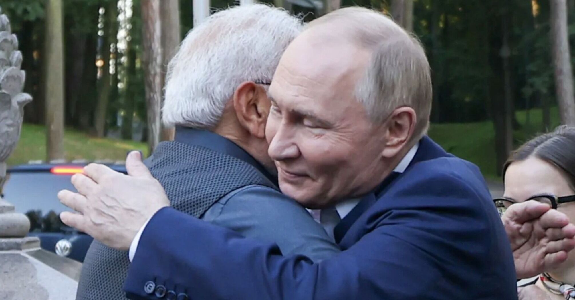 Вісь Зла зміцнюється: про обійми Путіна з прем'єром Індії