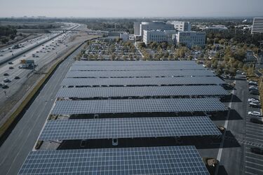 Українці можуть отримати до пів мільйона гривень 'нульового кредиту' на сонячні електростанції: які умови