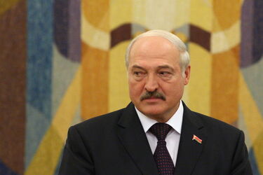 У Лукашенко на складах закончилось оружие?