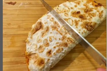 Delicious pita bread breakfast in 5 minutes