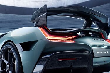 The world's fastest mass-produced electric car has accelerated: it can reach 100 km/h in 1.8 seconds (photo)