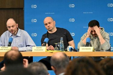 Для 'російської опозиції' України не існує. Вже час це усвідомити