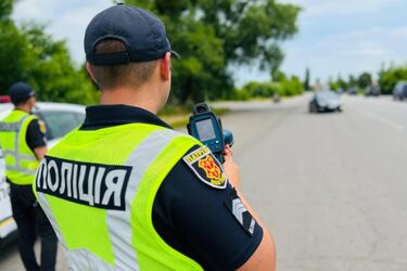 Водителям грозят новые штрафы, превышающие 17 тысяч: за что будут наказывать