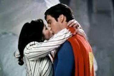 Для настоящих фанатов: три культовых фильма о супергероях