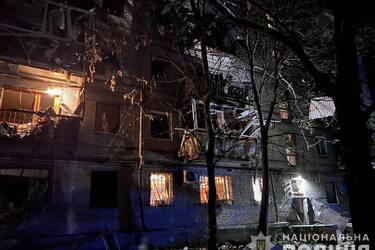 Російська армія атакувала КАБами Запоріжжя: постраждало 16 осіб, серед них дитина (фото)