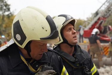 Армія рф двічі атакувала лікарню у Сумах: загинуло 10 людей (фото)